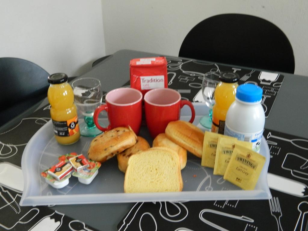Melitine Apartment Saint-Amand-Montrond Room photo