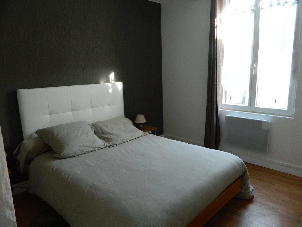 Melitine Apartment Saint-Amand-Montrond Room photo