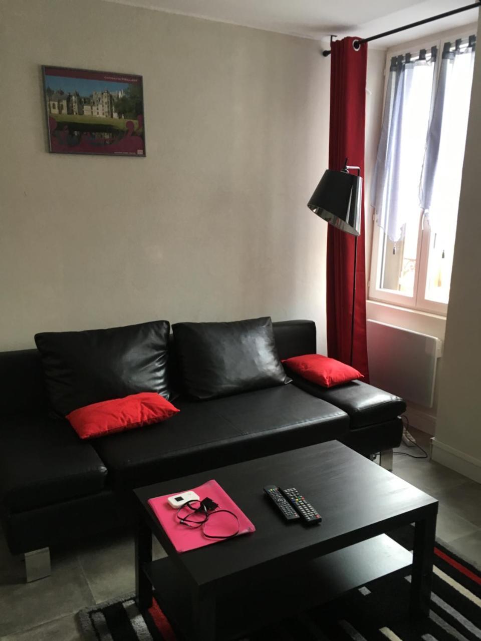 Melitine Apartment Saint-Amand-Montrond Exterior photo
